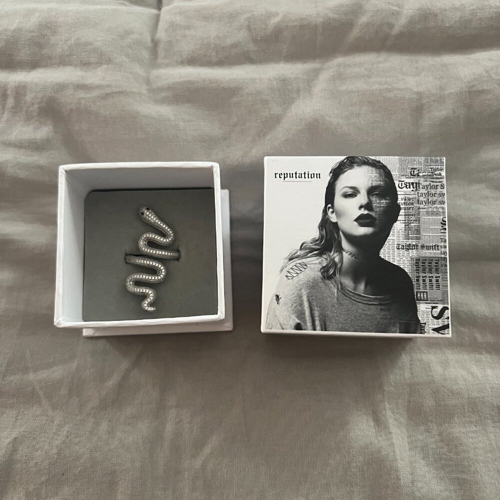 Taylor Swift Reputation Ring